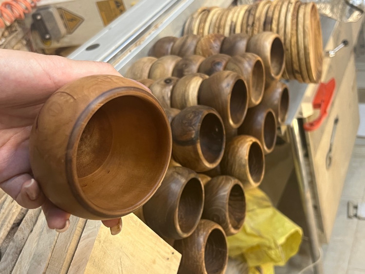 پیاله خمره ای بلند